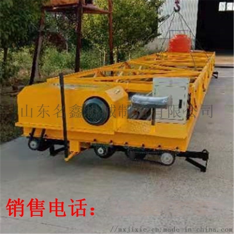12M框架式自動(dòng)行走混凝土攤鋪機(jī)振動(dòng)梁